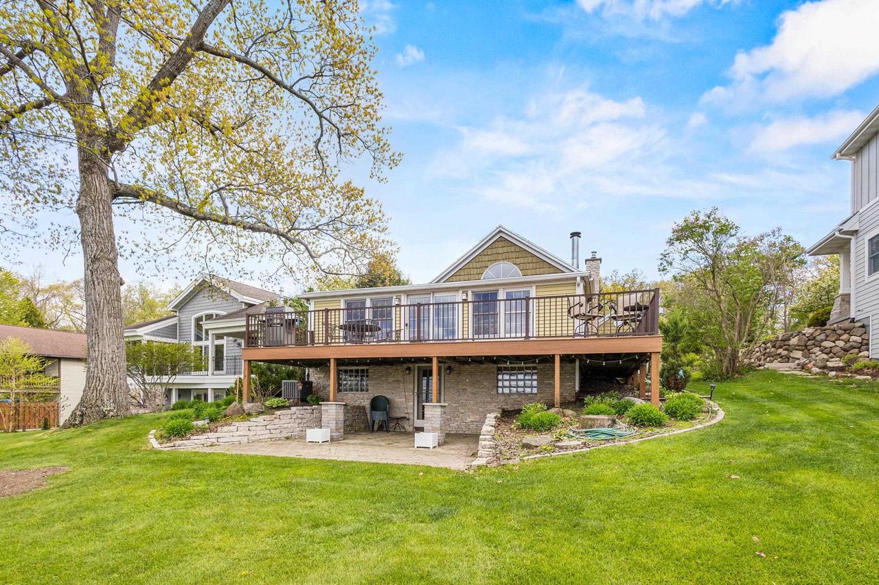 W964 Spring Grove Road