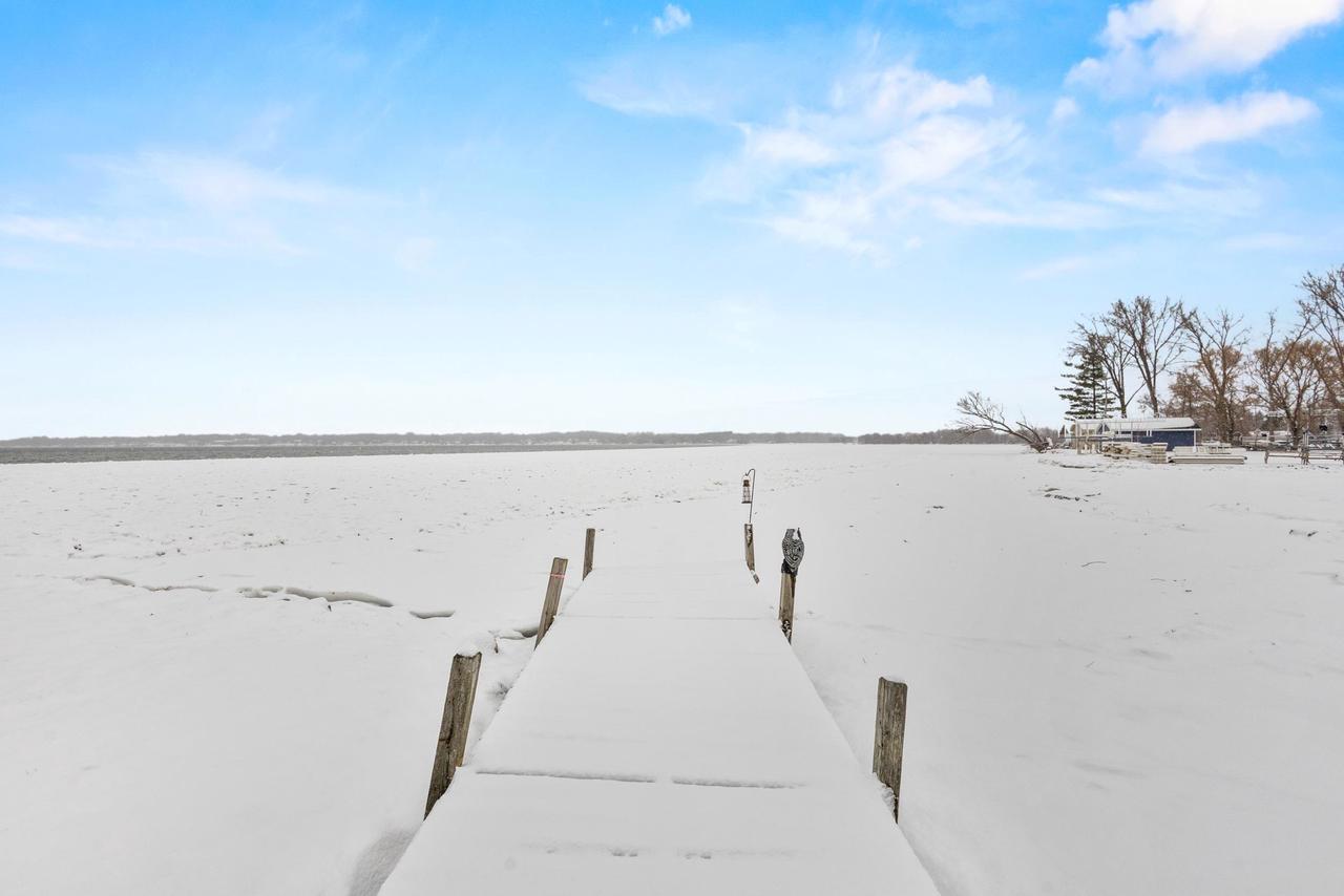 W964 Spring Grove Road