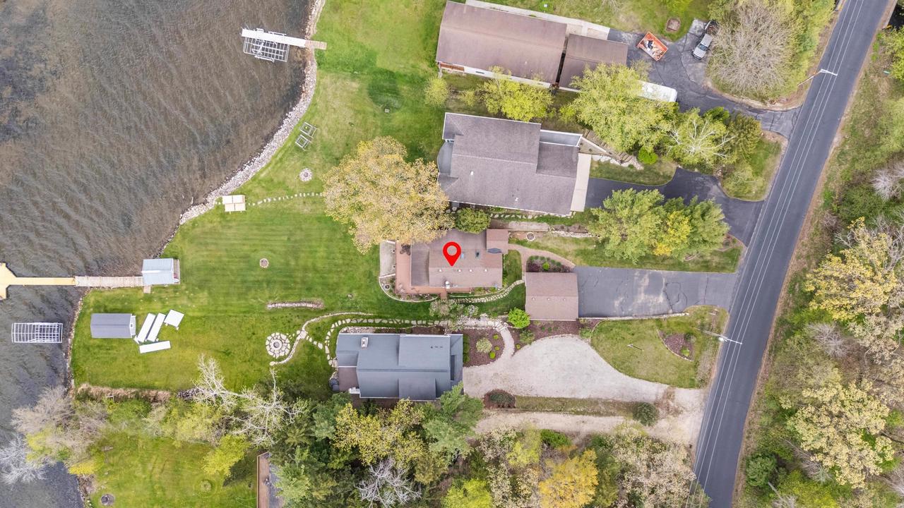 W964 Spring Grove Road