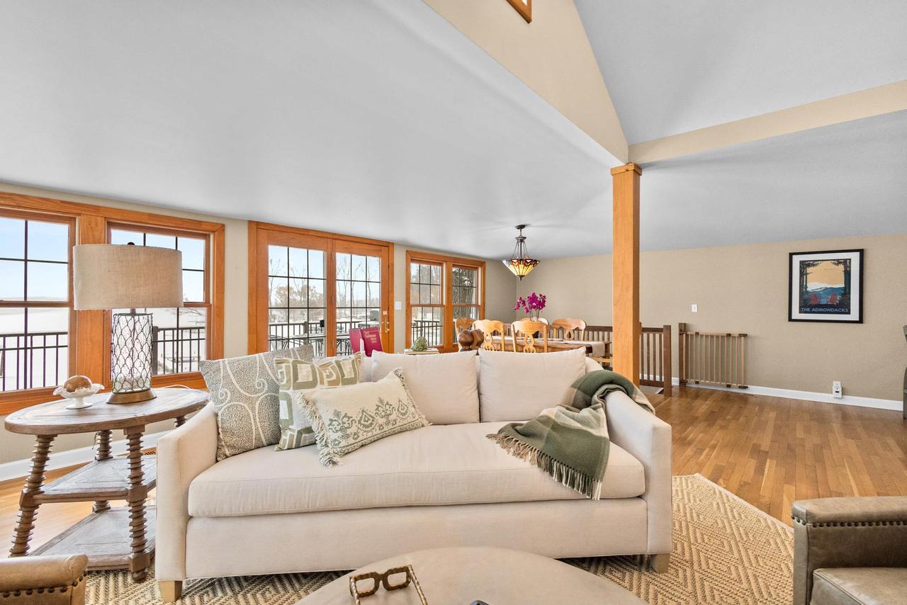 W964 Spring Grove Road