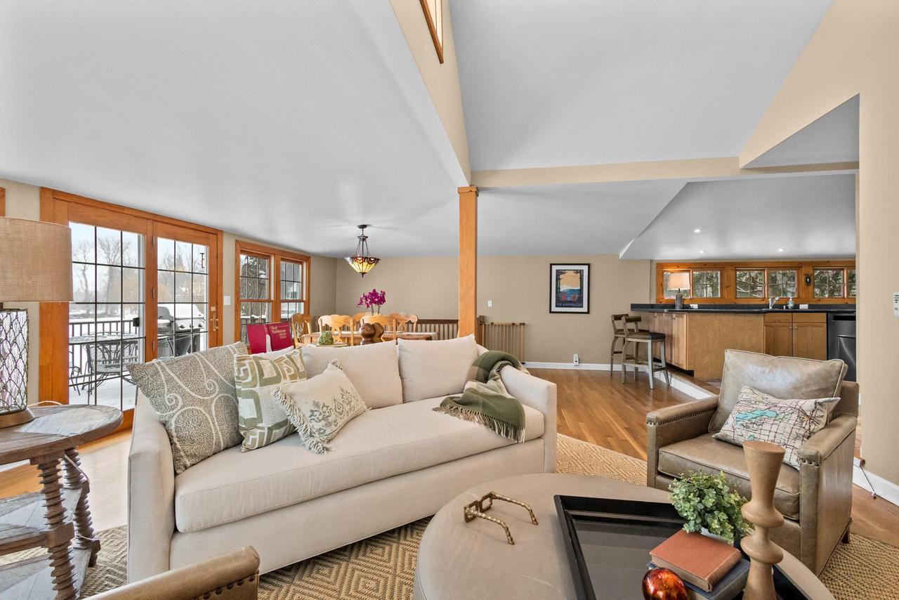 W964 Spring Grove Road