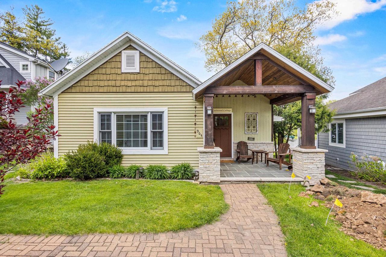 W964 Spring Grove Road