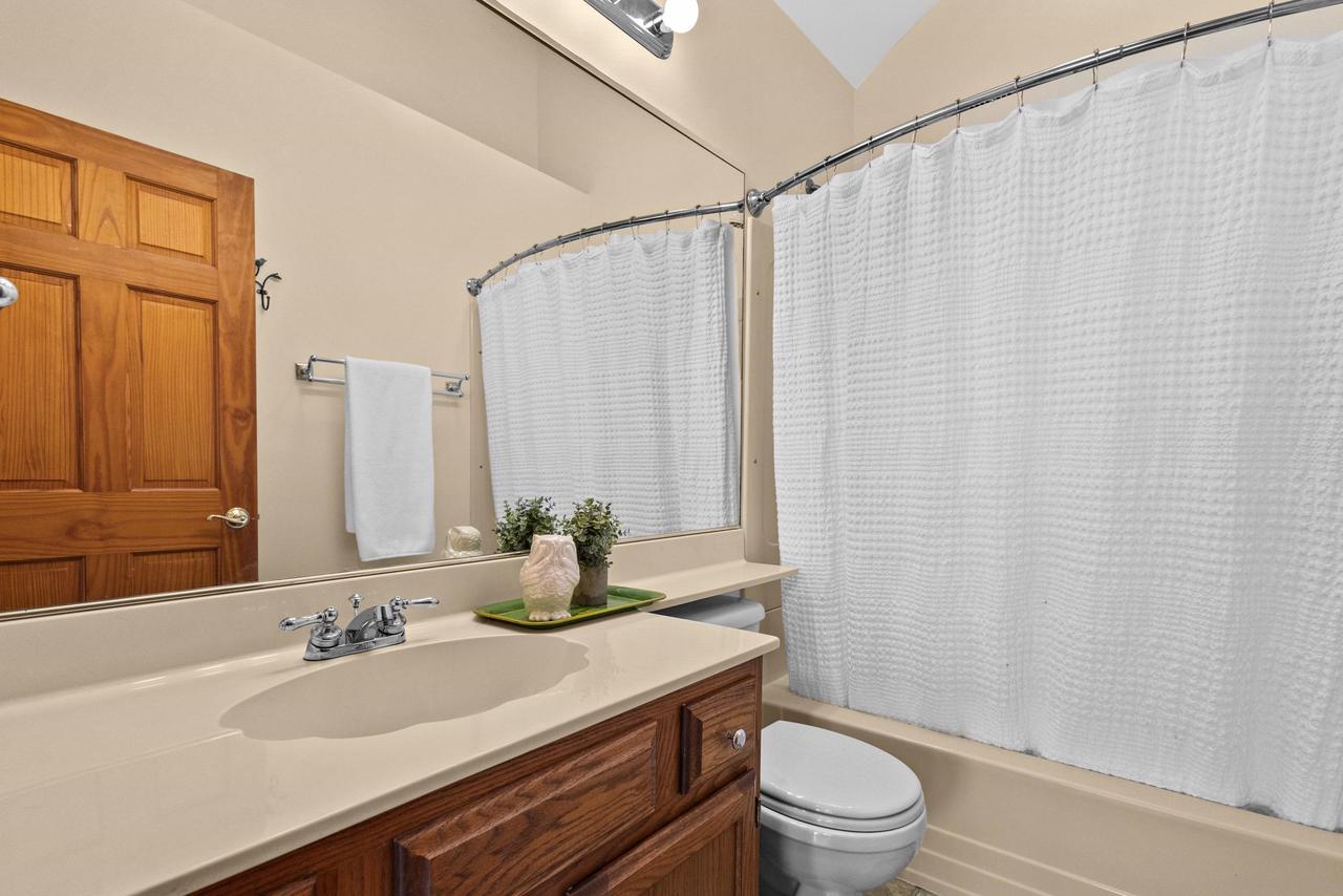 W964 Spring Grove Road