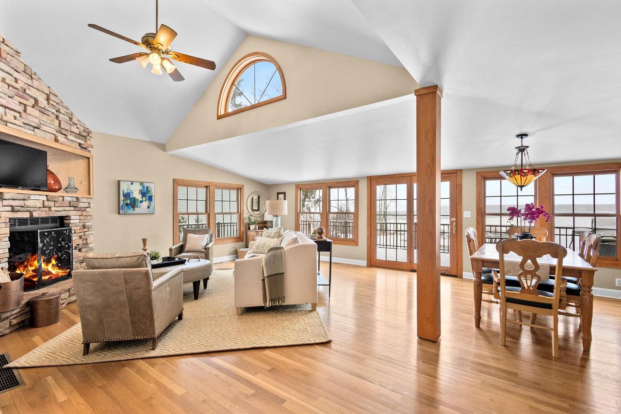 W964 Spring Grove Road