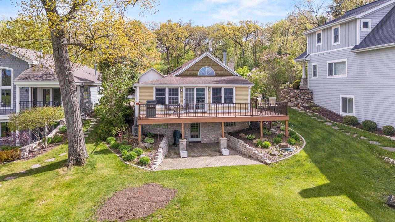 W964 Spring Grove Road