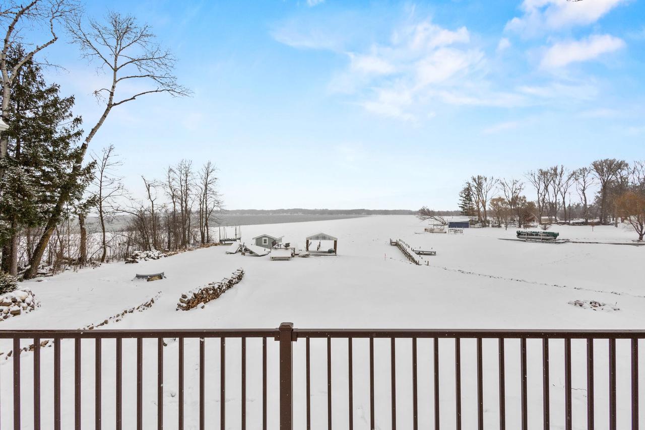 W964 Spring Grove Road