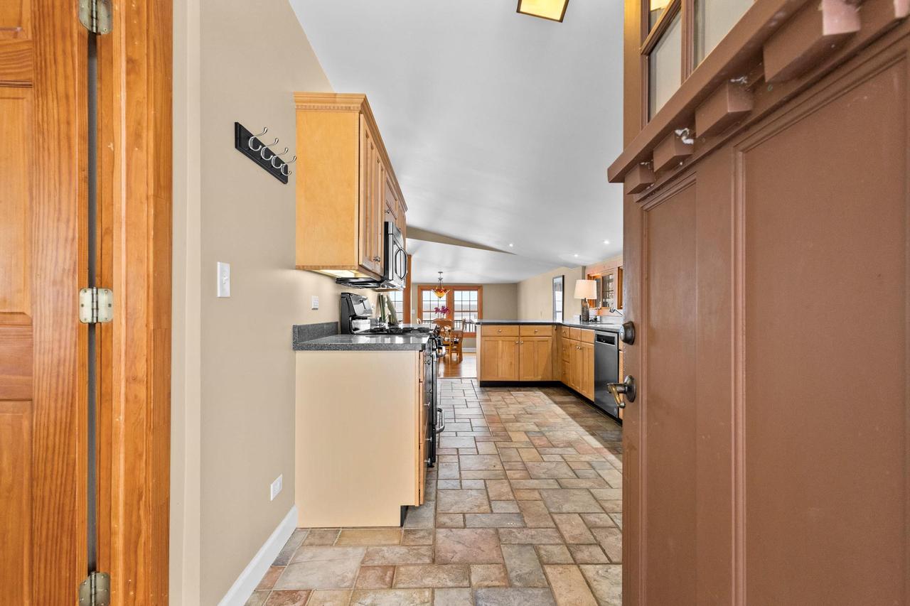 W964 Spring Grove Road