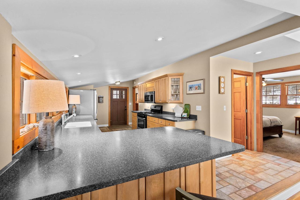 W964 Spring Grove Road