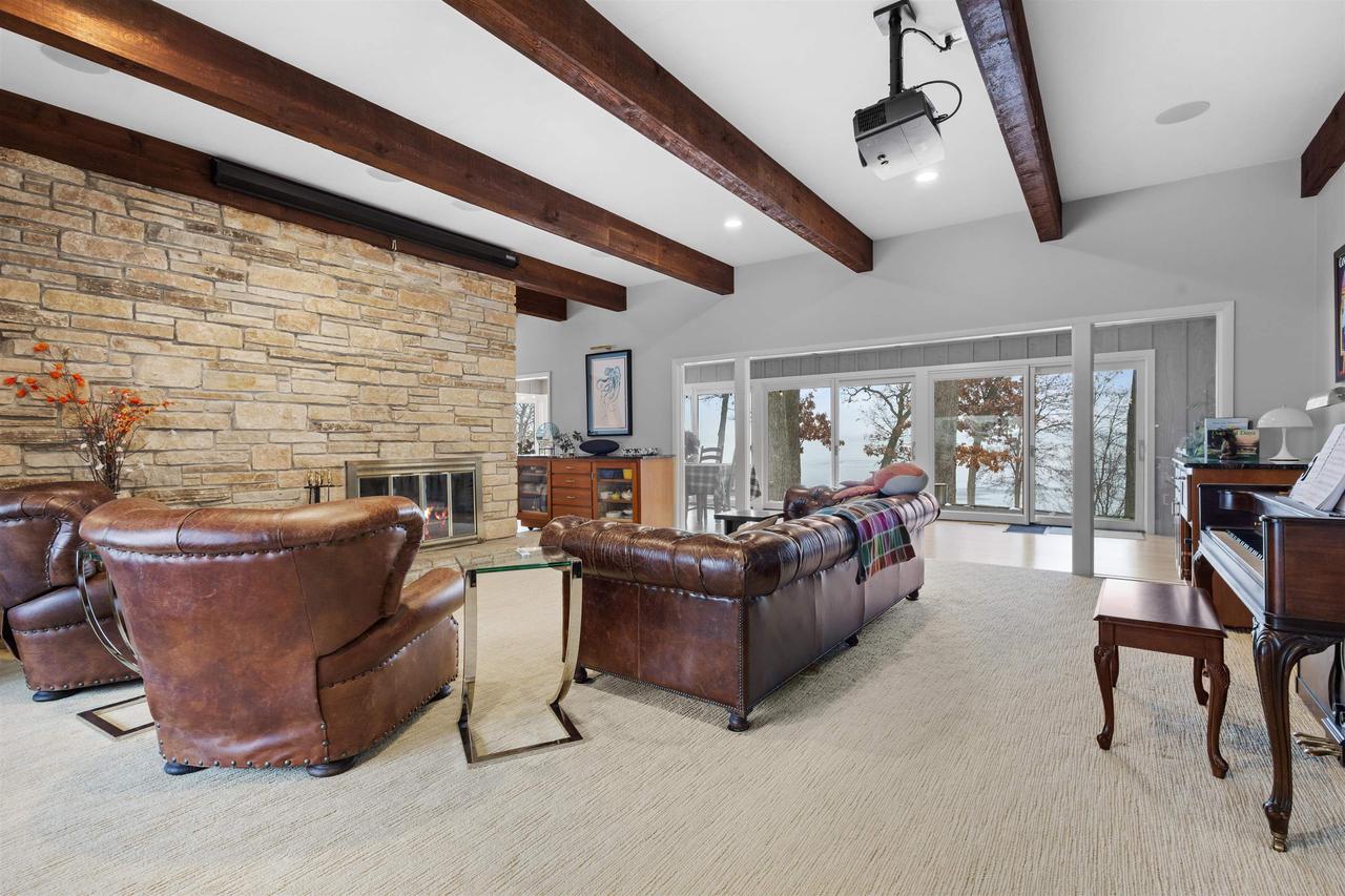 N5667 Lac Verde Circle