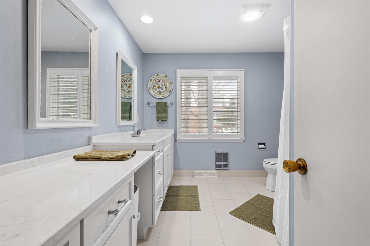 N5667 Lac Verde Circle