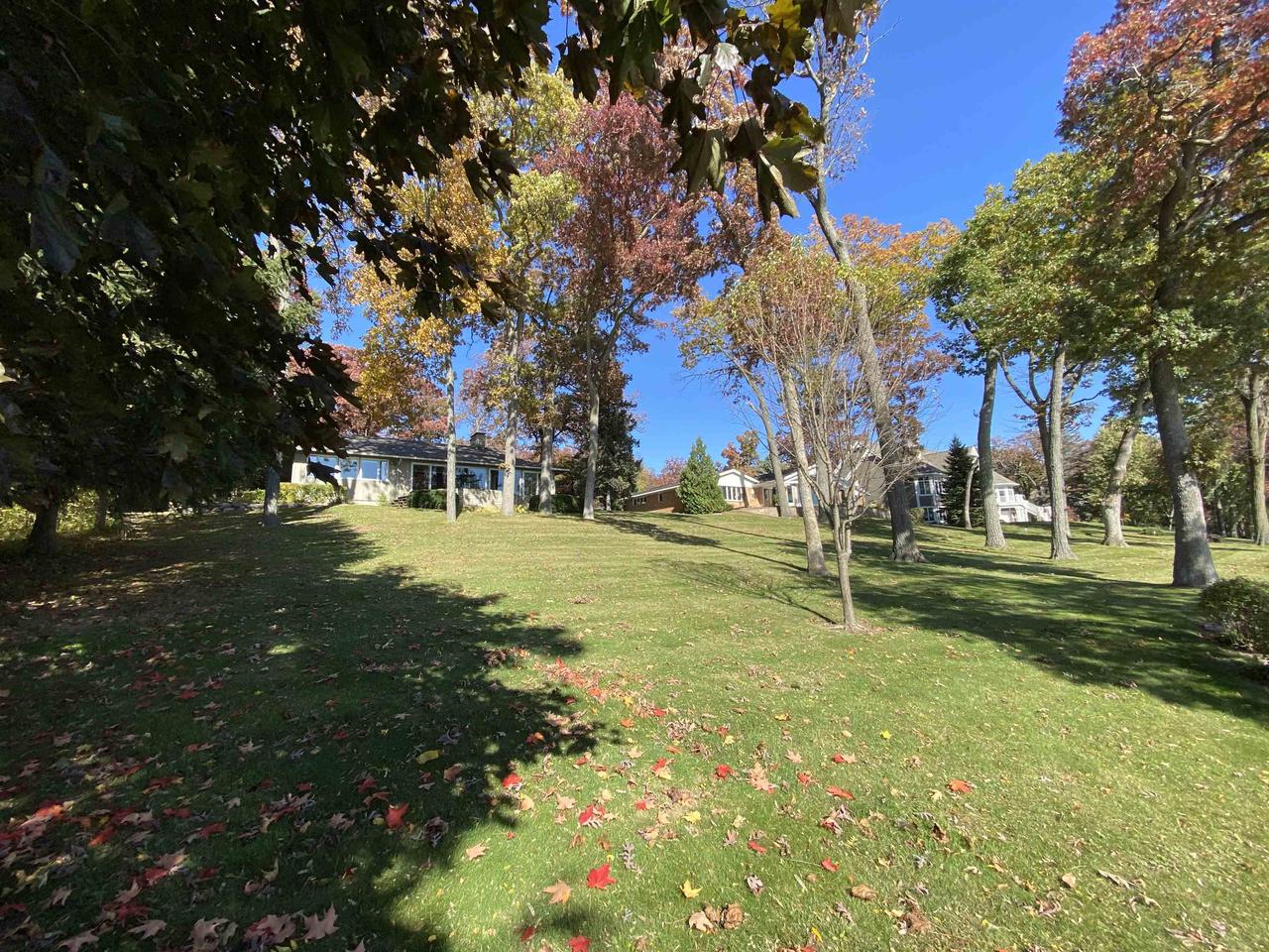 N5667 Lac Verde Circle