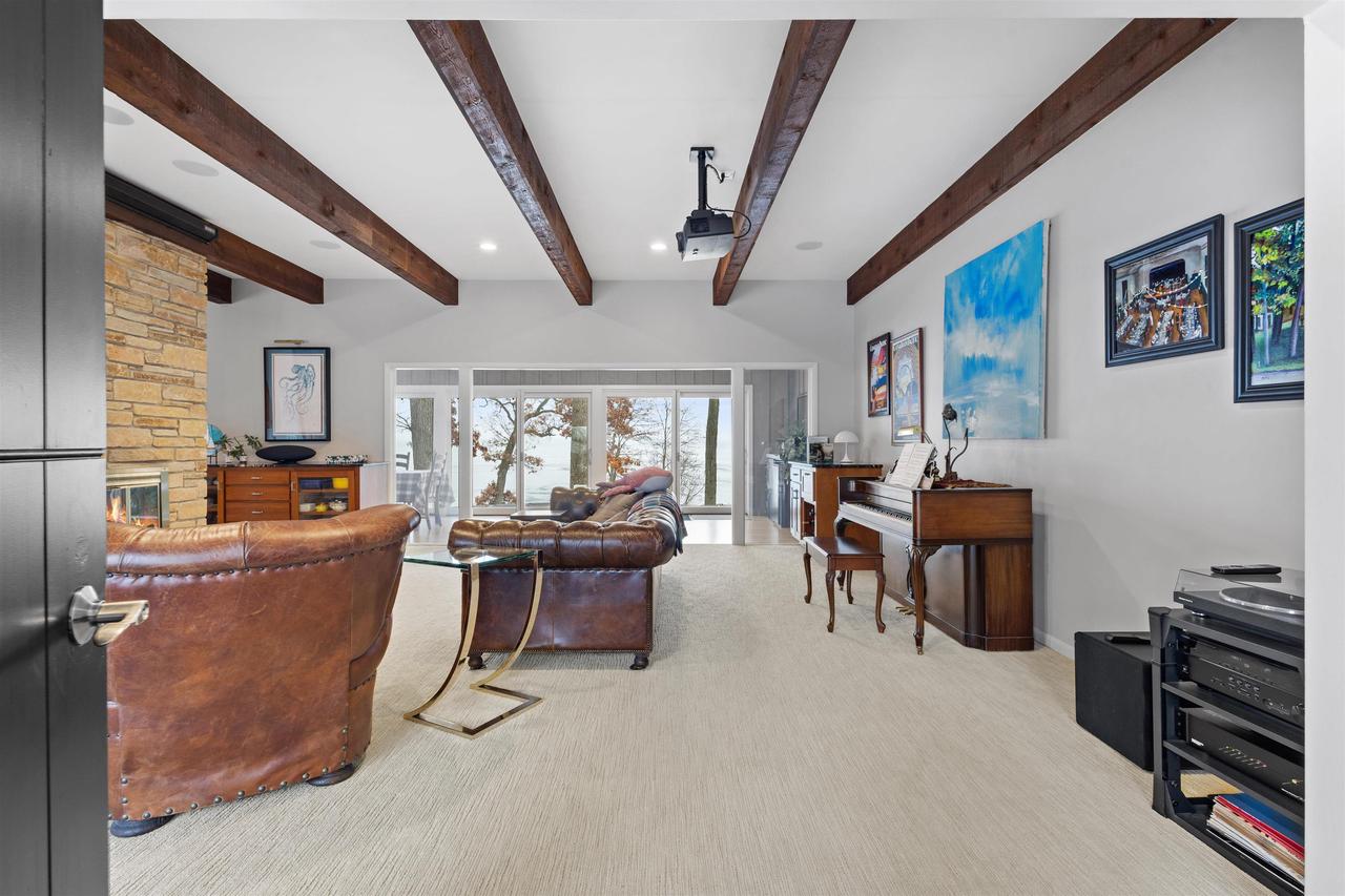 N5667 Lac Verde Circle