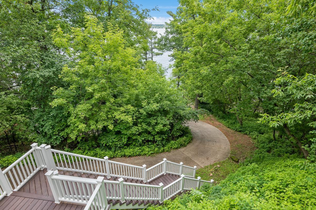 W2004 Tuleta Hill Road