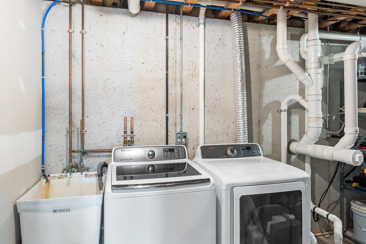 W2004 Tuleta Hill Road