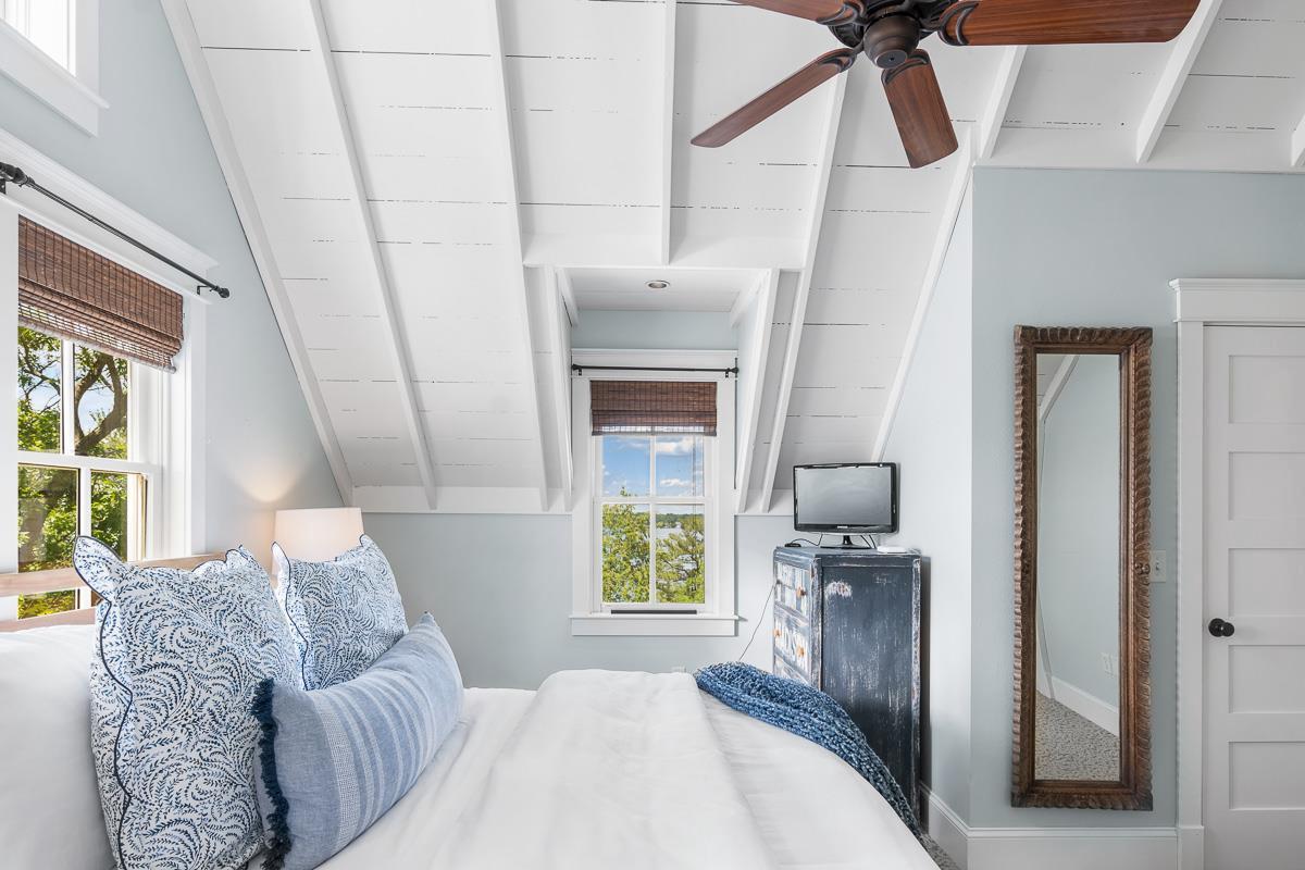 W2004 Tuleta Hill Road