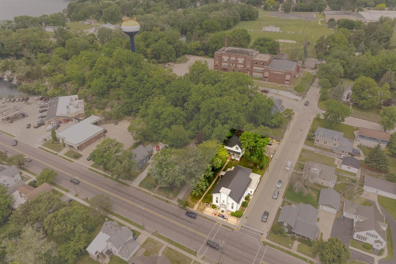 147 East Montello Street