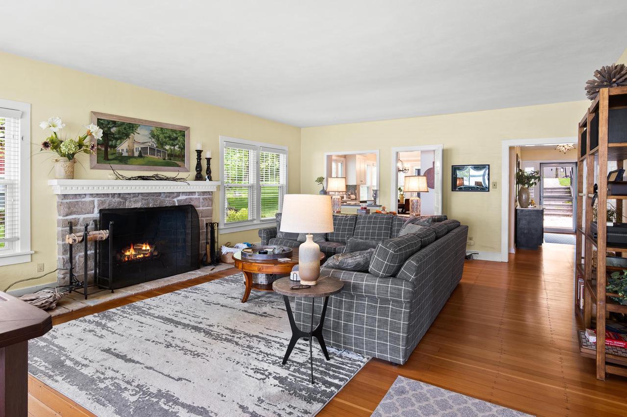 607C Illinois Avenue