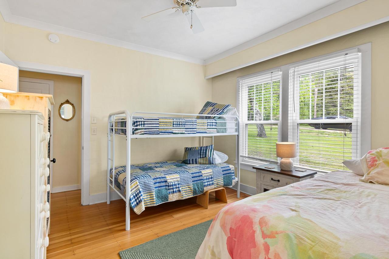 607C Illinois Avenue