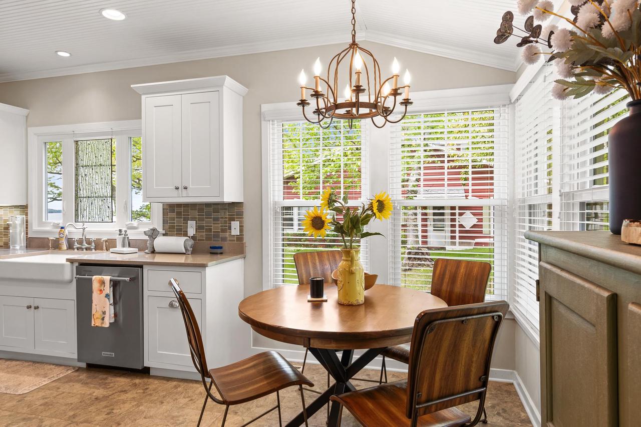 607C Illinois Avenue