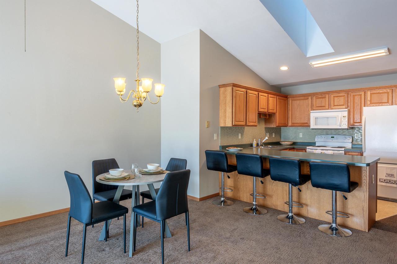 584 North Wisconsin Street