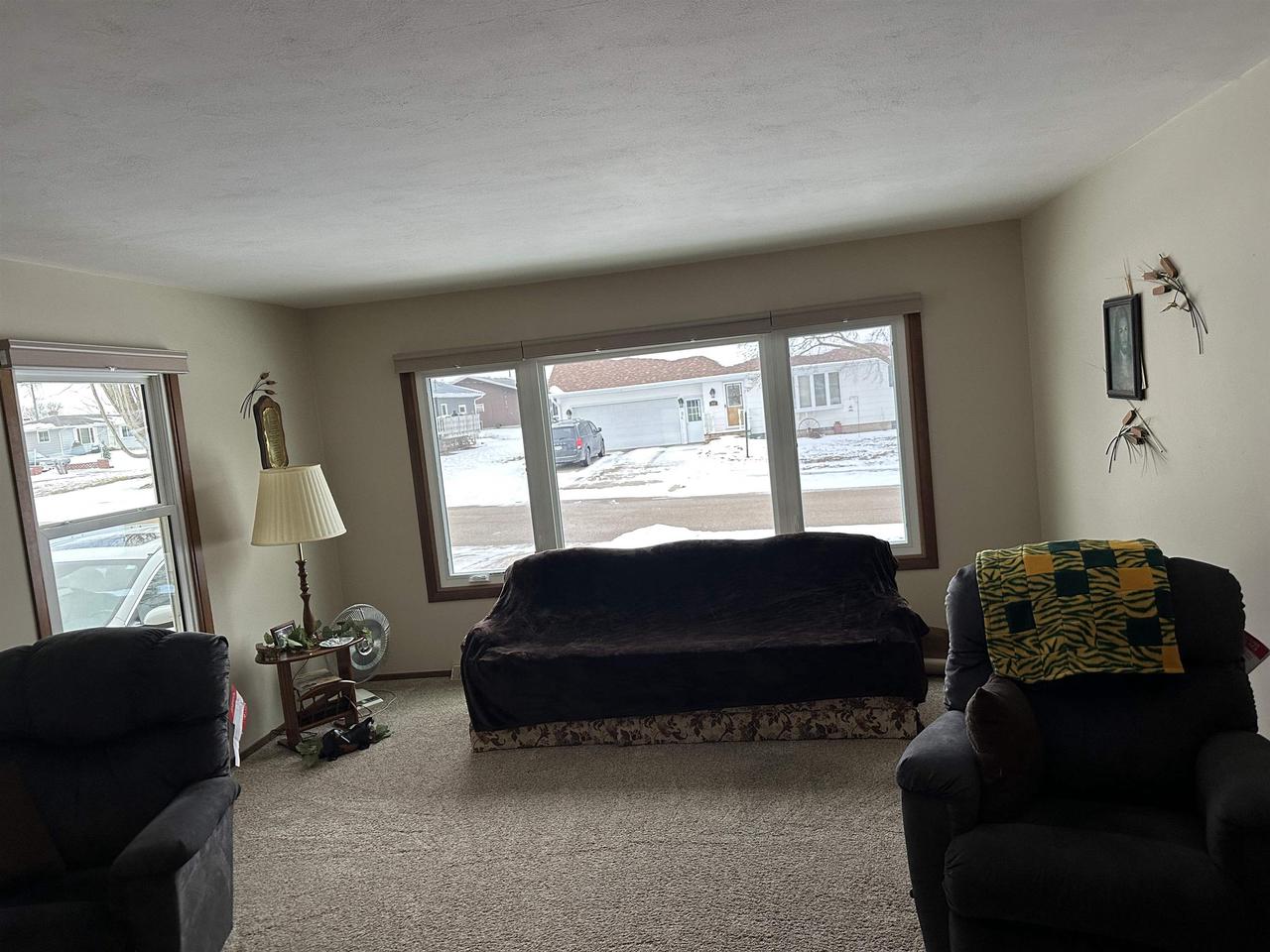 105 OUSTERLING Drive