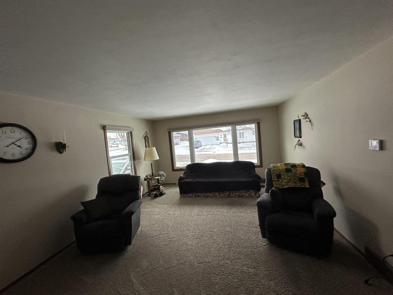 105 OUSTERLING Drive