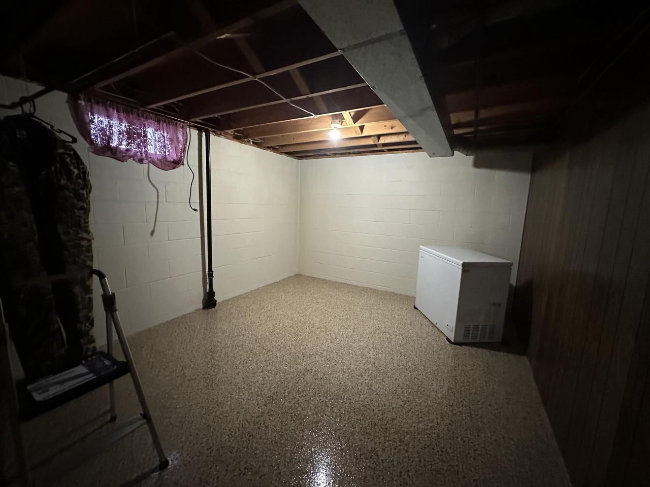 105 OUSTERLING Drive