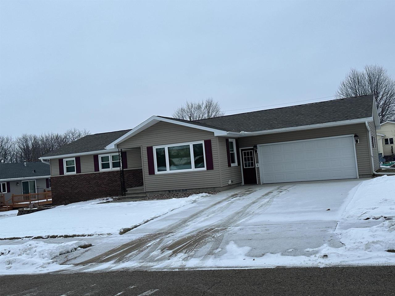 105 OUSTERLING Drive