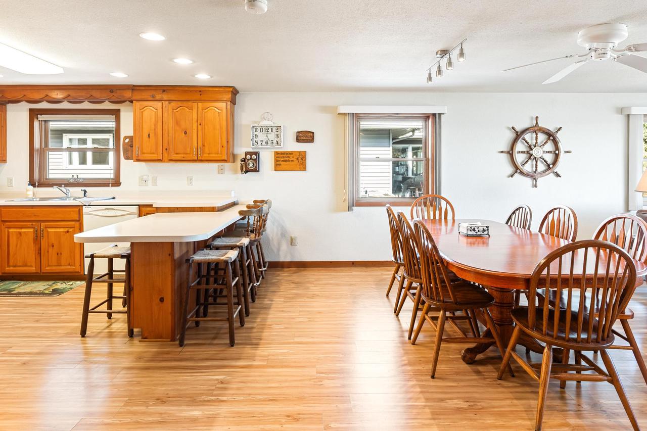 N4470 South Lakeshore Drive