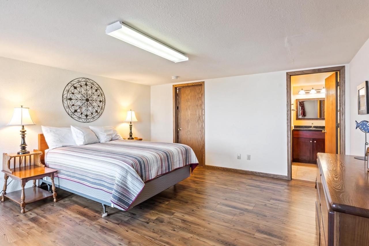 N4470 South Lakeshore Drive