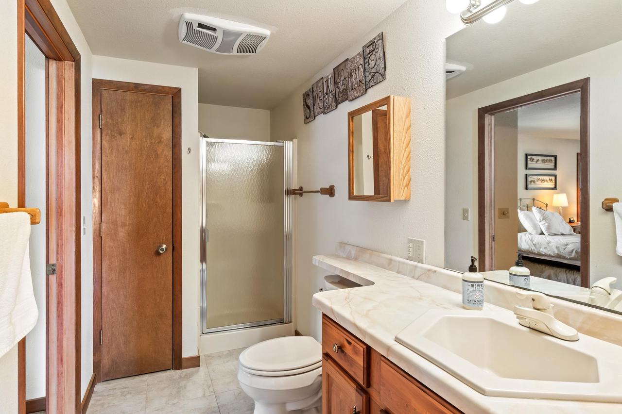 N4470 South Lakeshore Drive