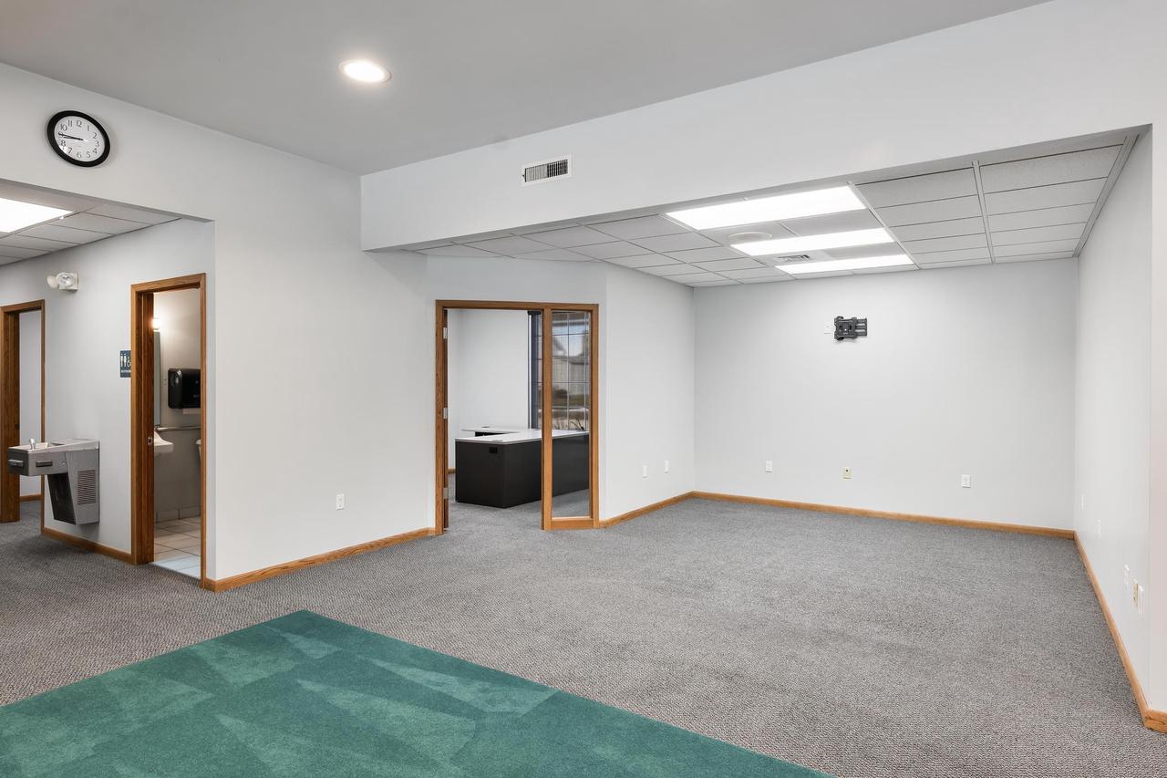 102 South Woodward Street