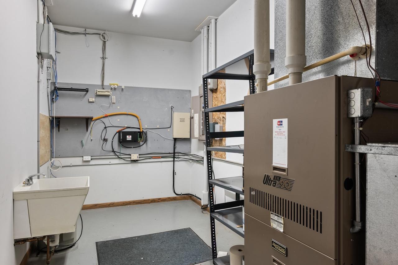 102 South Woodward Street