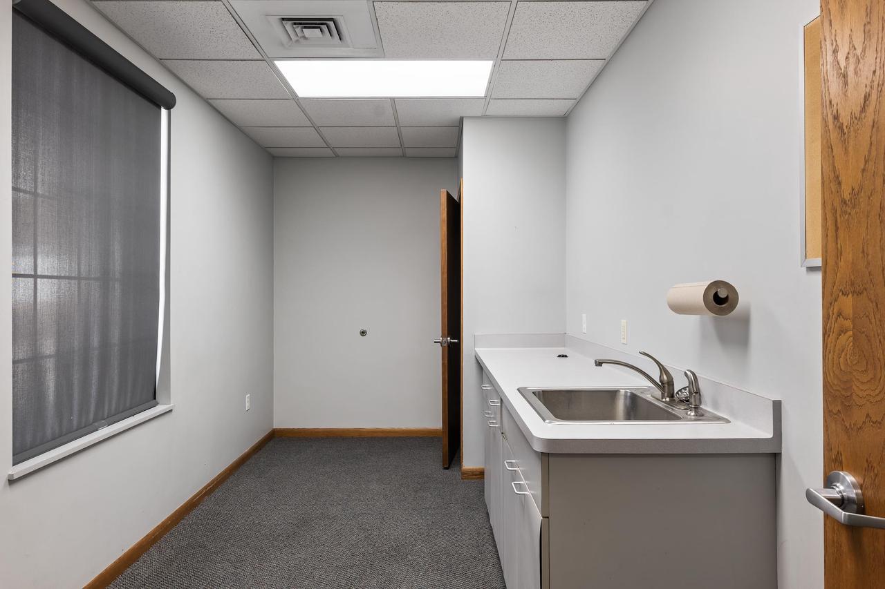 102 South Woodward Street