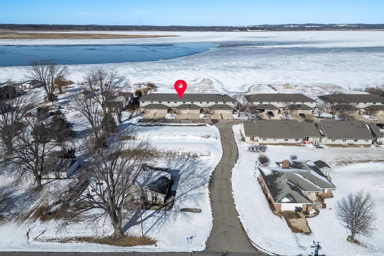 178 East Front Street 13