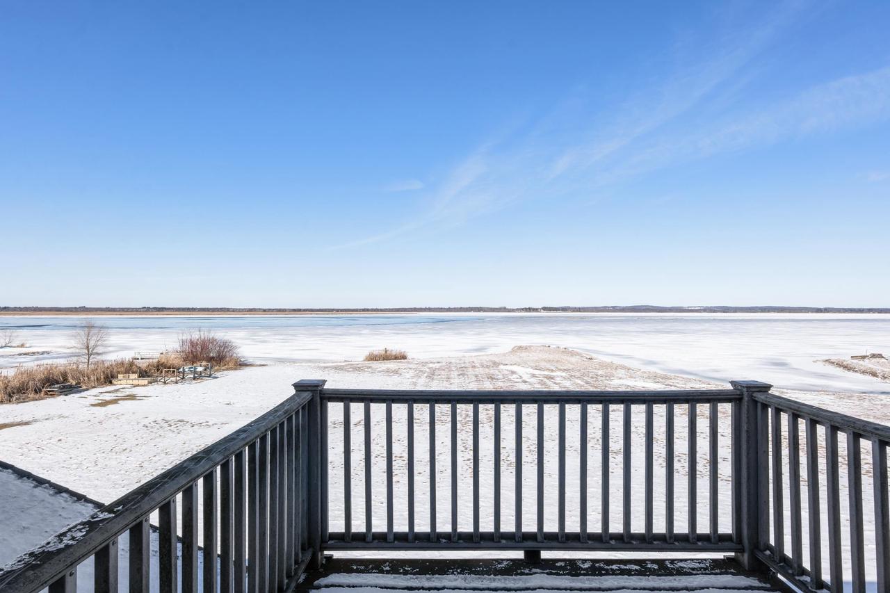 178 East Front Street 13