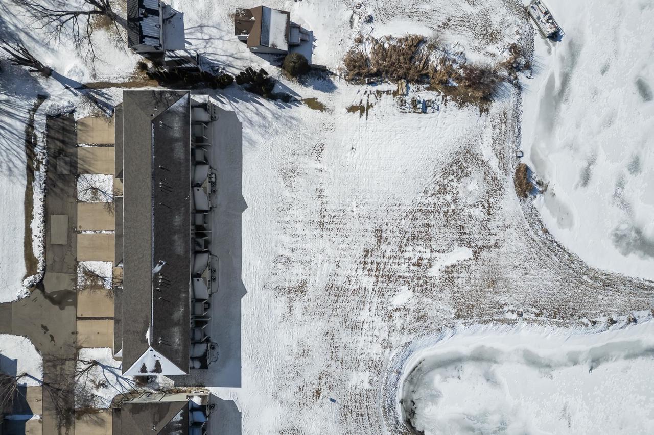 178 East Front Street 13