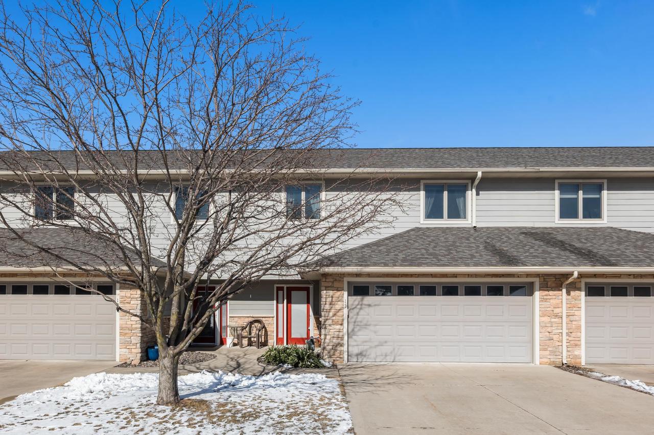 178 East Front Street 13