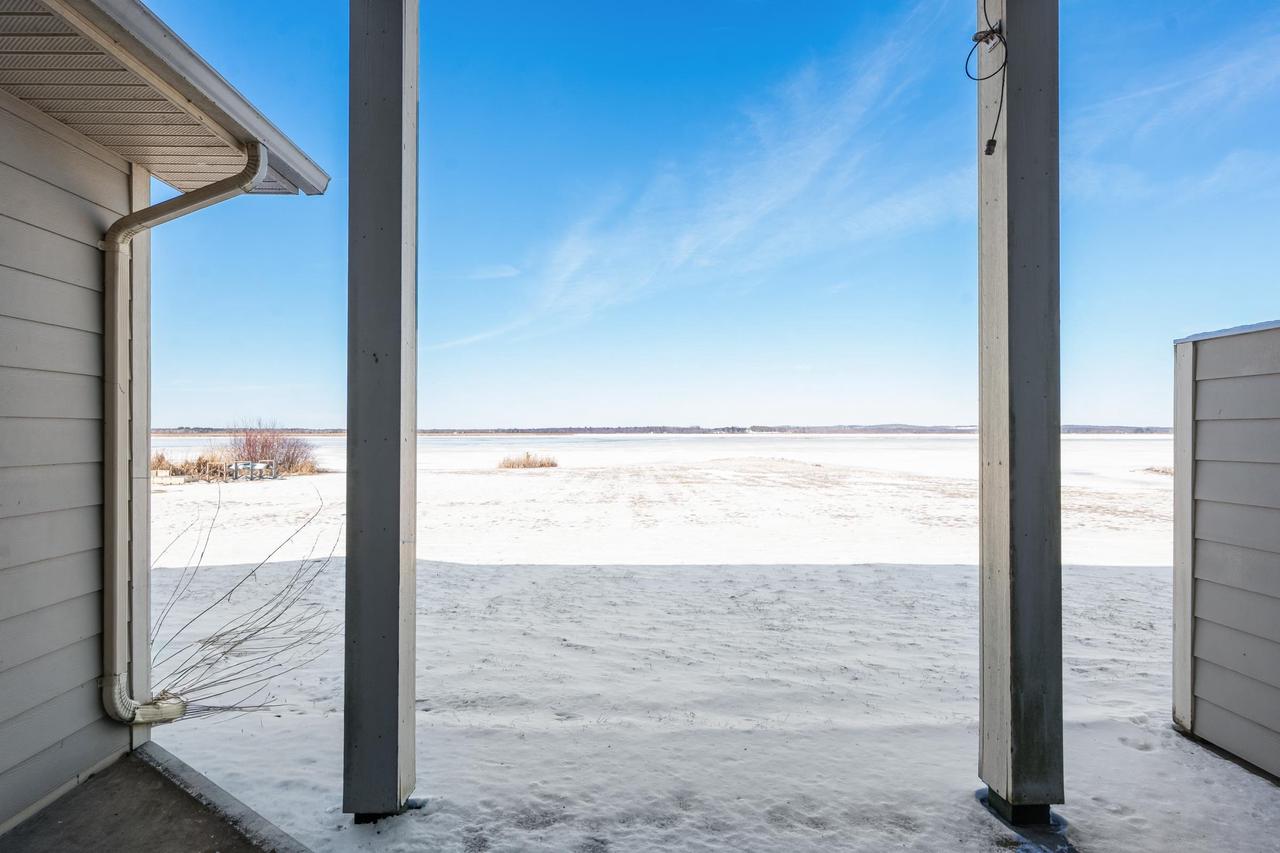 178 East Front Street 13