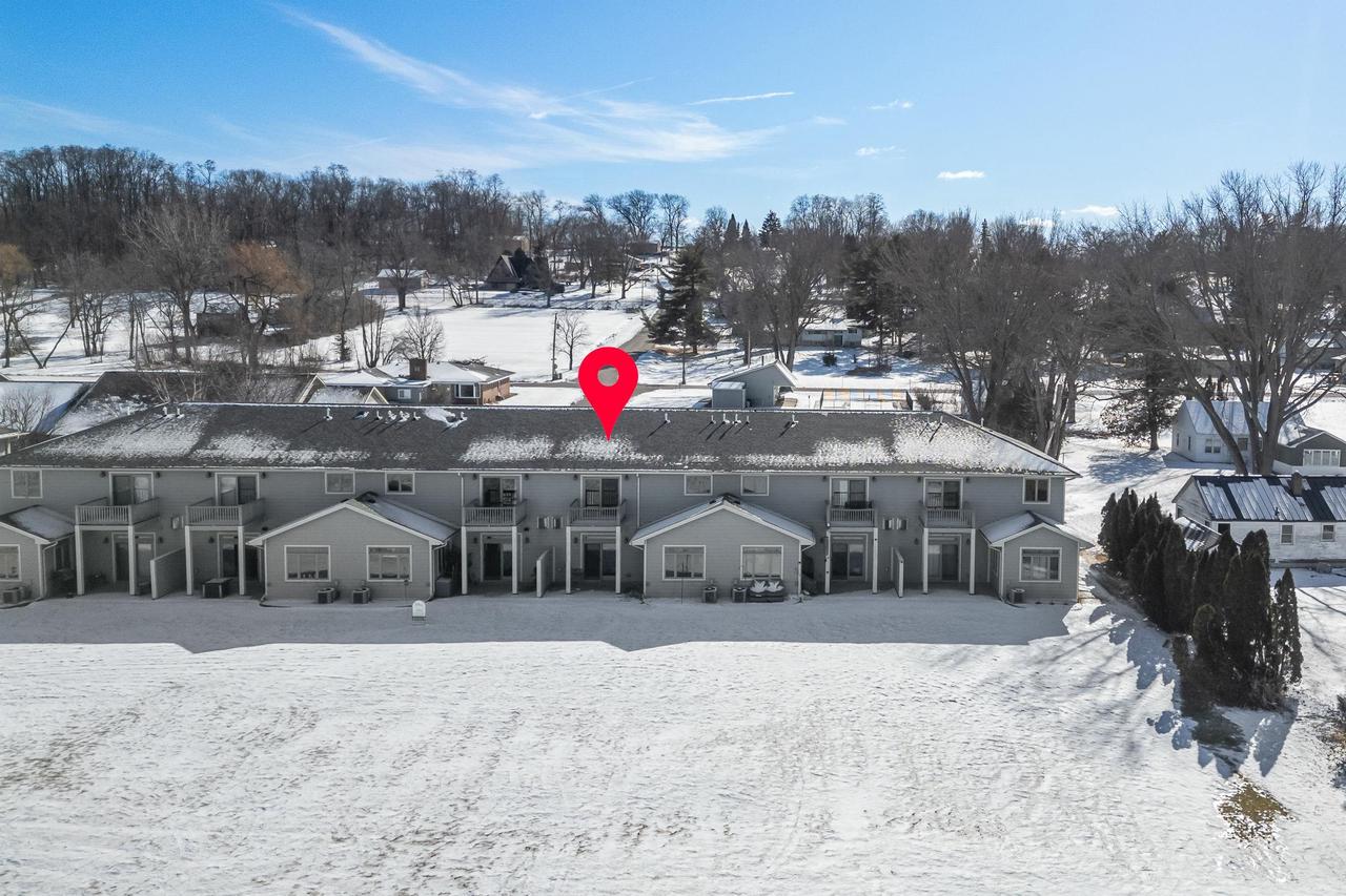 178 East Front Street 13