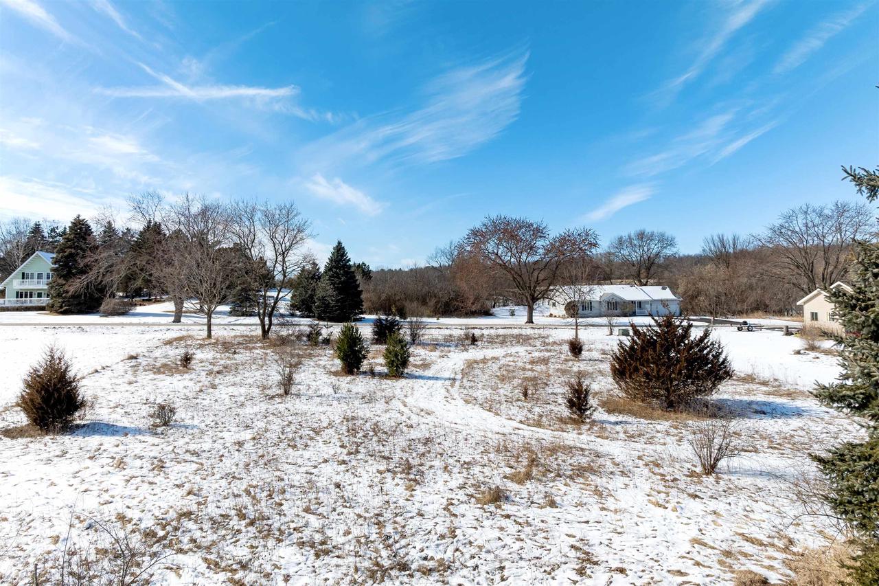 Lot 11 Lakeview Drive