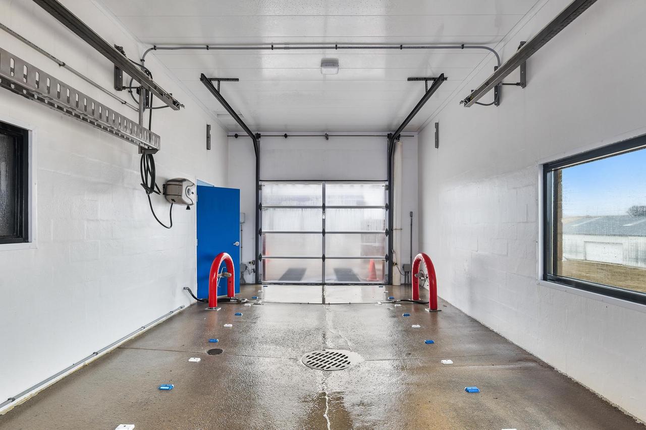 1275 North Margaret Street