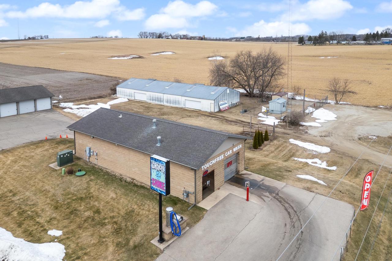 1275 North Margaret Street