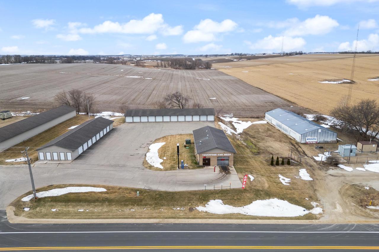 1275 North Margaret Street