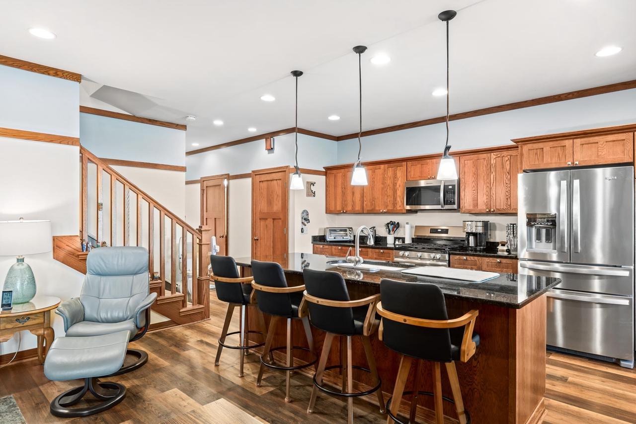 178 East Front Street 31