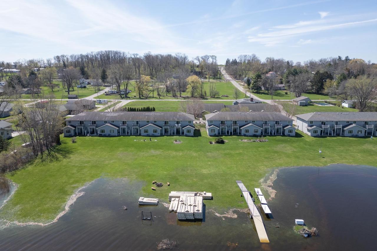 178 East Front Street 31