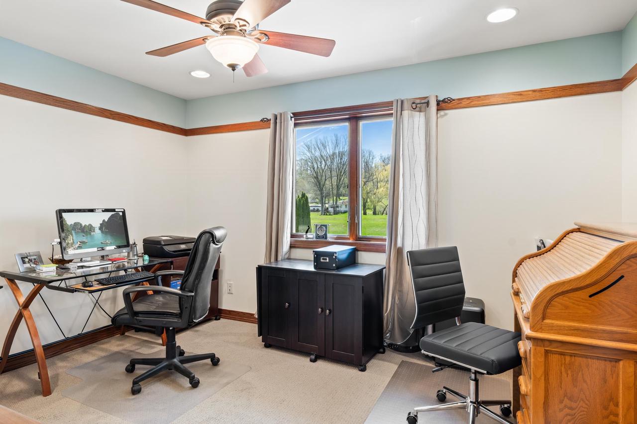 178 East Front Street 31