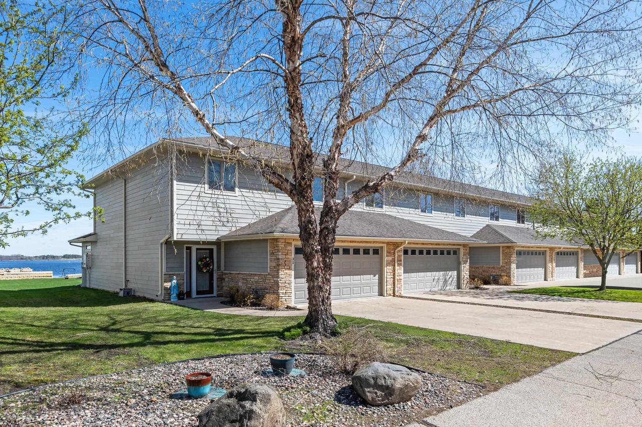 178 East Front Street 31