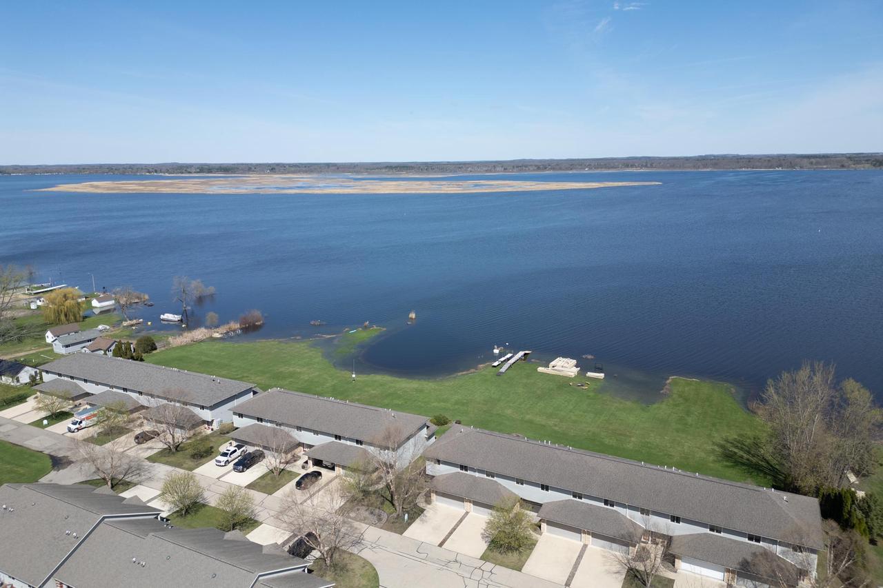 178 East Front Street 31