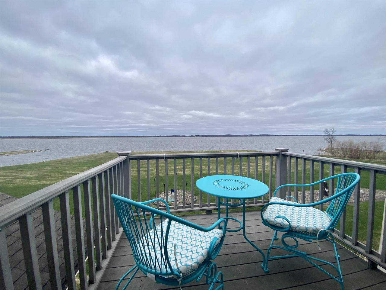 178 East Front Street 31